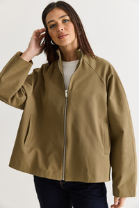Kadın Oversize Dik Yaka Fermuarlı Reglan Kol A Kesim Kısa Trençkot 2100 60286511 - Haki DIŞ GİYİM modelleri