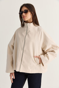 Kadın Oversize Dik Yaka Fermuarlı Reglan Kol A Kesim Kısa Trençkot 2100 60286511 - Bej DIŞ GİYİM modelleri