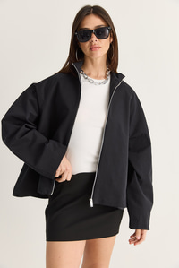 Kadın Oversize Dik Yaka Fermuarlı Reglan Kol A Kesim Kısa Trençkot 2100 60286511 - Siyah DIŞ GİYİM modelleri