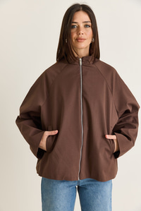 Kadın Oversize Dik Yaka Fermuarlı Reglan Kol A Kesim Kısa Trençkot 2100 60286511 - Kahverengi DIŞ GİYİM modelleri