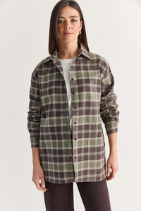 Kadın Oversize Ekose Desenli Oduncu Gömlek DG261035 60286552 - Kahverengi-Haki GÖMLEK modelleri