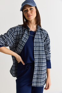 Kadın Oversize Ekose Desenli Oduncu Gömlek DG261035 60286552 - Ekru-Haki GÖMLEK modelleri