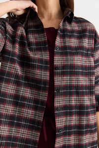 Kadın Oversize Ekose Desenli Oduncu Gömlek DG261035 60286552 - Siyah-Gri GÖMLEK modelleri