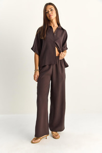 Kadın Oversize Kısa Kol Gömlek Beli Lastikli Geniş Paça Pantolon Takım 7651 60286138 - Acı Kahve ALT - ÜST TAKIM modelleri