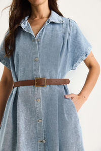 Kadın Pile Detaylı Kemerli Düğmeli Çift Cepli Denim Elbise 60283440 - Buz Mavisi