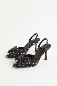 Kadın Puantiye Desenli Fiyonk Detaylı İnce Topuklu Slingback Stiletto 50021010 - Siyah AYAKKABI modelleri