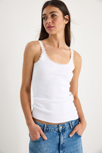 Kadın Regular Fit Normal Kalıp Pamuklu Dantel Detalı Ince Askılı Oyuk Yaka Atlet 60602043 - Beyaz