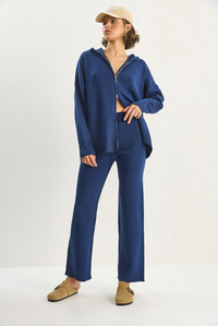 Kadın Relax Fit Kapüşonlu Hırka Yüksek Bel Pantolon Triko Takım TT251003 60283645 - Lacivert ALT - ÜST TAKIM modelleri
