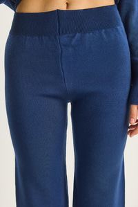 Kadın Relax Fit Kapüşonlu Hırka Yüksek Bel Pantolon Triko Takım TT251003 60283645 - Lacivert ALT - ÜST TAKIM modelleri