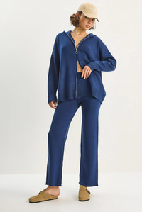 Kadın Relax Fit Kapüşonlu Hırka Yüksek Bel Pantolon Triko Takım TT251003 60283645 - Lacivert ALT - ÜST TAKIM modelleri