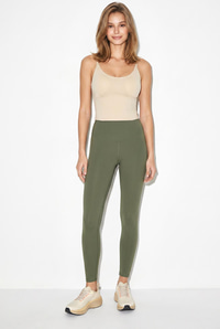 Kadın Şeffaf Askı Detaylı Cup Formlu Likralı Crop Bluz 2314 60286135 - Bej BLUZ modelleri