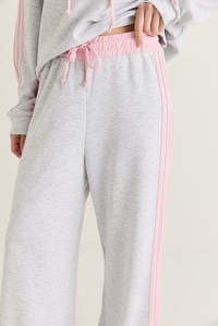 Kadın Şerit Detaylı Kapüşonlu Oversize Sweatshirt Bol Eşofman Altı Takım 4203 60286660 - Gri-Pembe ALT - ÜST TAKIM modelleri