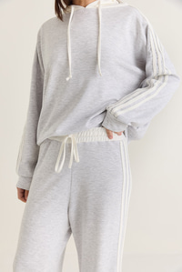 Kadın Şerit Detaylı Kapüşonlu Oversize Sweatshirt Bol Eşofman Altı Takım 4203 60286660 - Gri-Beyaz ALT - ÜST TAKIM modelleri