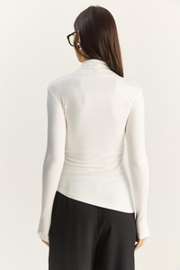 Kadın Soft Touch Yarım Balıkçı Yaka Büzgülü Basic Blüz 1014 60283889 - Beyaz BLUZ modelleri