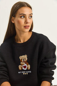 Kadın Teddy Nakış Detaylı Üç İplik Şardonlu Sweatshirt 60601044 - Siyah SWEATSHİRT modelleri