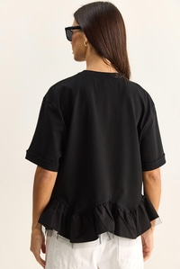 Kadın Tül Detaylı Volanlı Oversize Basic T-Shirt 8789 60286165 - Siyah T-SHİRT modelleri