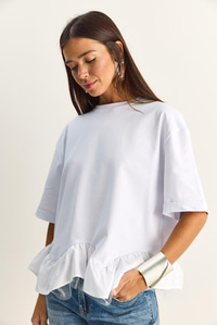 Kadın Tül Detaylı Volanlı Oversize Basic T-Shirt 8789 60286165 - Beyaz T-SHİRT modelleri