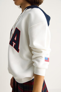 Kadın USA İşlemeli Şardonlu Kapüşonlu Salaş Sweatshirt 10010 60283527 - Beyaz SWEATSHİRT modelleri