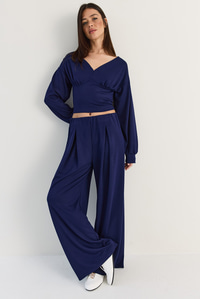 Kadın V Yaka Bel Korsajlı Crop Bluz Bel Pileli Palazzo Pantolon Modal Takım 0480 60286539 - Lacivert ALT - ÜST TAKIM modelleri