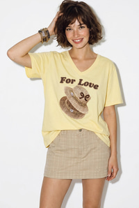 Kadın V Yaka For Love Nakış ve Boncuk İşlemeli Oversize T-Shirt 2240 60286329 - Açık Sarı T-SHİRT modelleri
