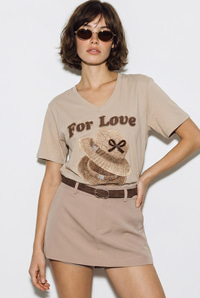 Kadın V Yaka For Love Nakış ve Boncuk İşlemeli Oversize T-Shirt 2240 60286329 - Bej T-SHİRT modelleri
