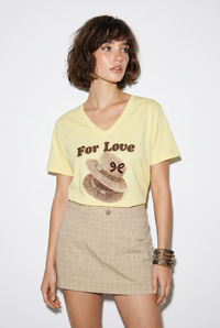 Kadın V Yaka For Love Nakış ve Boncuk İşlemeli Oversize T-Shirt 2240 60286329 - Açık Sarı T-SHİRT modelleri