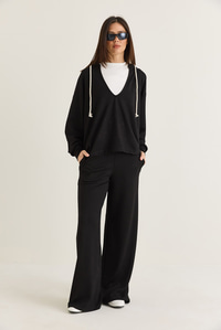 Kadın V Yaka Kapüşonlu Oversize Sweatshirt Atlet Wide Leg Pantolon 3'lü Takım 4229 60286661 - Siyah ALT - ÜST TAKIM modelleri