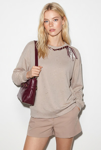 Kadın Yaldız Baskılı Zincir ve Fular Detaylı Modal Oversize Sweatshirt 2266 60286477 - Bej SWEATSHİRT modelleri