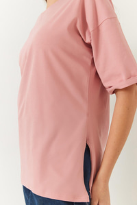 Kadın Yandan Yırtmaçlı Kol Katlama Detaylı Bisiklet Yaka Kısa Kollu Basic T-Shirt 60251203 - Pudra T-SHİRT modelleri