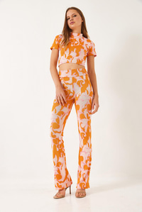Kadın Yarım Balıkçı Yaka Kısa Kollu Crop Beli Lastikli Pantolonlu Alt-Üst Takım 60261374 - Orange-Pudra