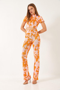 Kadın Yarım Balıkçı Yaka Kısa Kollu Crop Beli Lastikli Pantolonlu Alt-Üst Takım 60261374 - Orange-Pudra