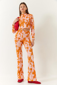 Kadın Yarım Balıkçı Yaka Uzun Kollu Crop Beli Lastikli Pantolonlu Alt-Üst Takım 60261375 - Orange-Pudra