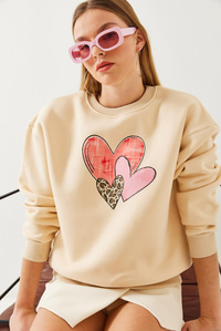 Kalp Baskılı Sweatshirt MBHS017 60601017 - Bej