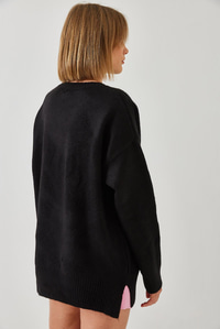 Kalp Nakışlı Oversize Triko Kazak 60261028 - Siyah KAZAK modelleri