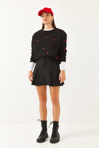 Kalp Nakışlı Sweatshirt MBHS016 60601016 - Siyah