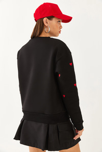 Kalp Nakışlı Sweatshirt MBHS016 60601016 - Siyah