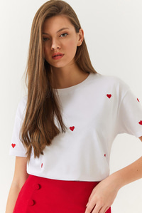 Kalp Nakışlı Tshirt 60602004 - Beyaz