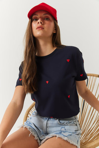 Kalp Nakışlı Tshirt 60602004 - Lacivert