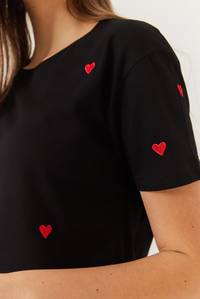 Kalp Nakışlı Tshirt 60602004 - Siyah
