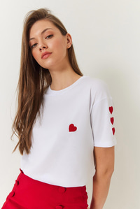 Kalp Nakışlı Tshirt 60602008 - Beyaz