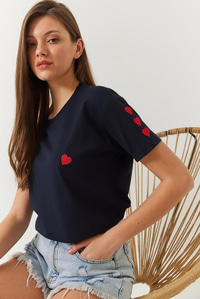 Kalp Nakışlı Tshirt 60602008 - Lacivert