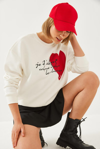 Kalp ve Yazı Baskılı Sweatshirt MBHS023 60601023 - Ekru