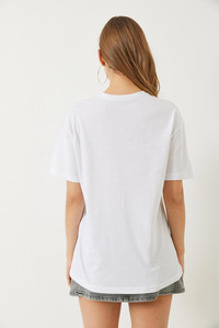 Kalpli Taş Baskılı Çiçek Aksesuarlu Bisiklet Yaka Pamuklu T-Shirt 60283098 - Beyaz