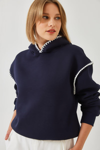 Kapişonlu Dantel Detaylı Sweatshirt 60601028 - Lacivert