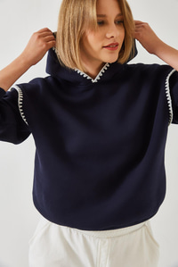 Kapişonlu Dantel Detaylı Sweatshirt 60601028 - Lacivert