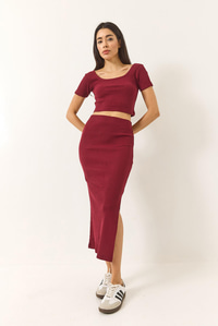 Kare Yaka Kısa Kollu Crop Yırtmaç Detaylı Kaşkorse Alt-Üst Takım 60284032 - Bordo