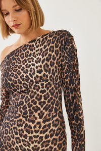 Kayık Yaka Elbise 390 60251951 - Siyah-Camel ELBİSE modelleri