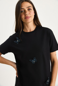 Kelebek Aksesuarlı Bisiklet Yaka Pamuklu T-Shirt 60602071 - Siyah
