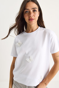 Kelebek Aksesuarlı Bisiklet Yaka Pamuklu T-Shirt 60602071 - Beyaz
