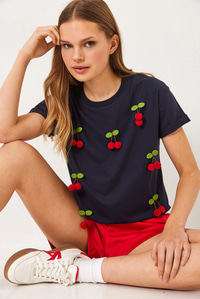Kısa Kollu Kiraz Aksesuarlı T-Shirt 60602016 - Lacivert